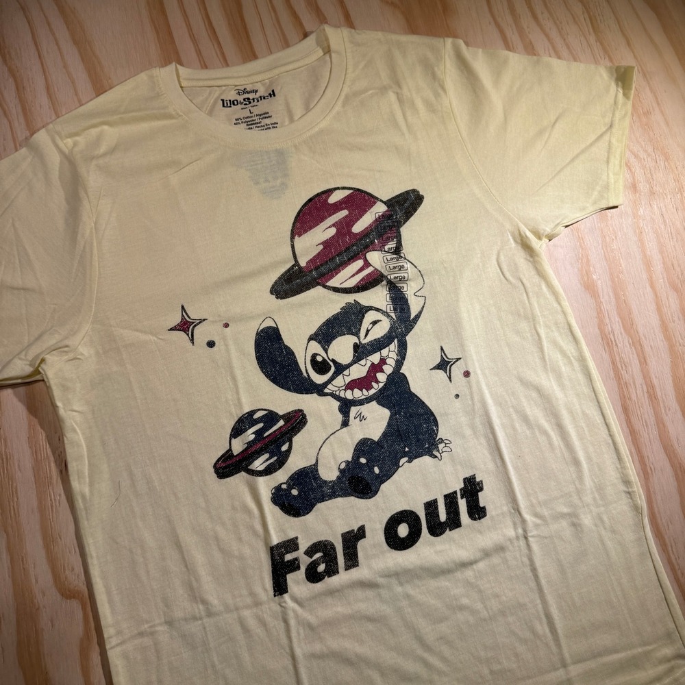Disney Mens Lilo & Stitch Far Out Space Planet Graphic T-Shirt Yellow NWT Size L